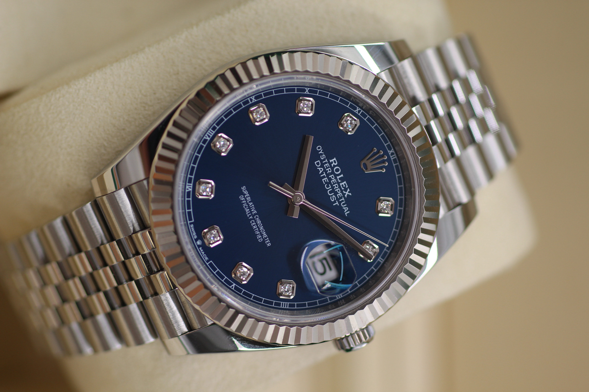 Rolex Datejust Blue Diamond Dot 41mm 126334