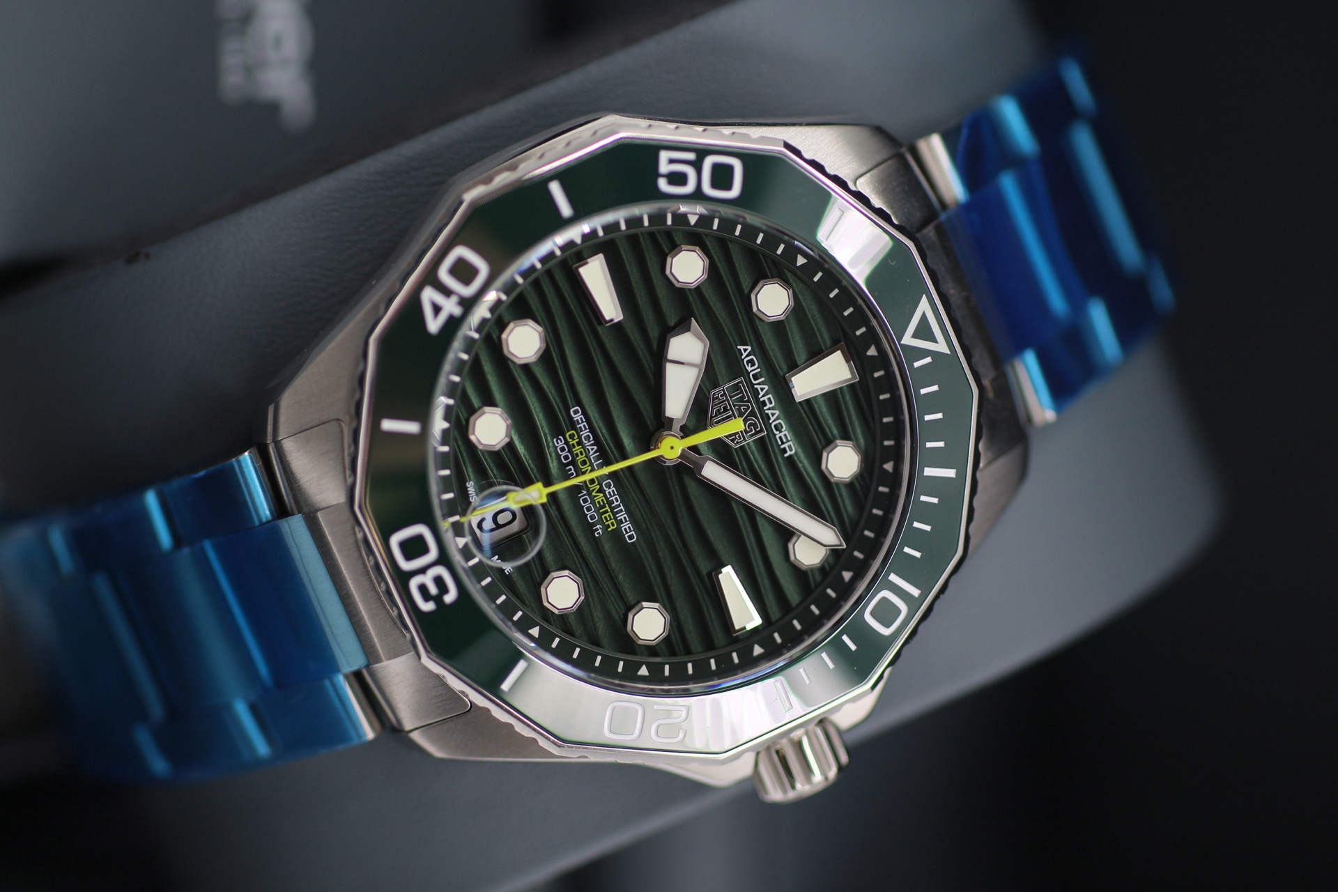 TAG Heuer Aquaracer 300m Green WBP5116.BA0013