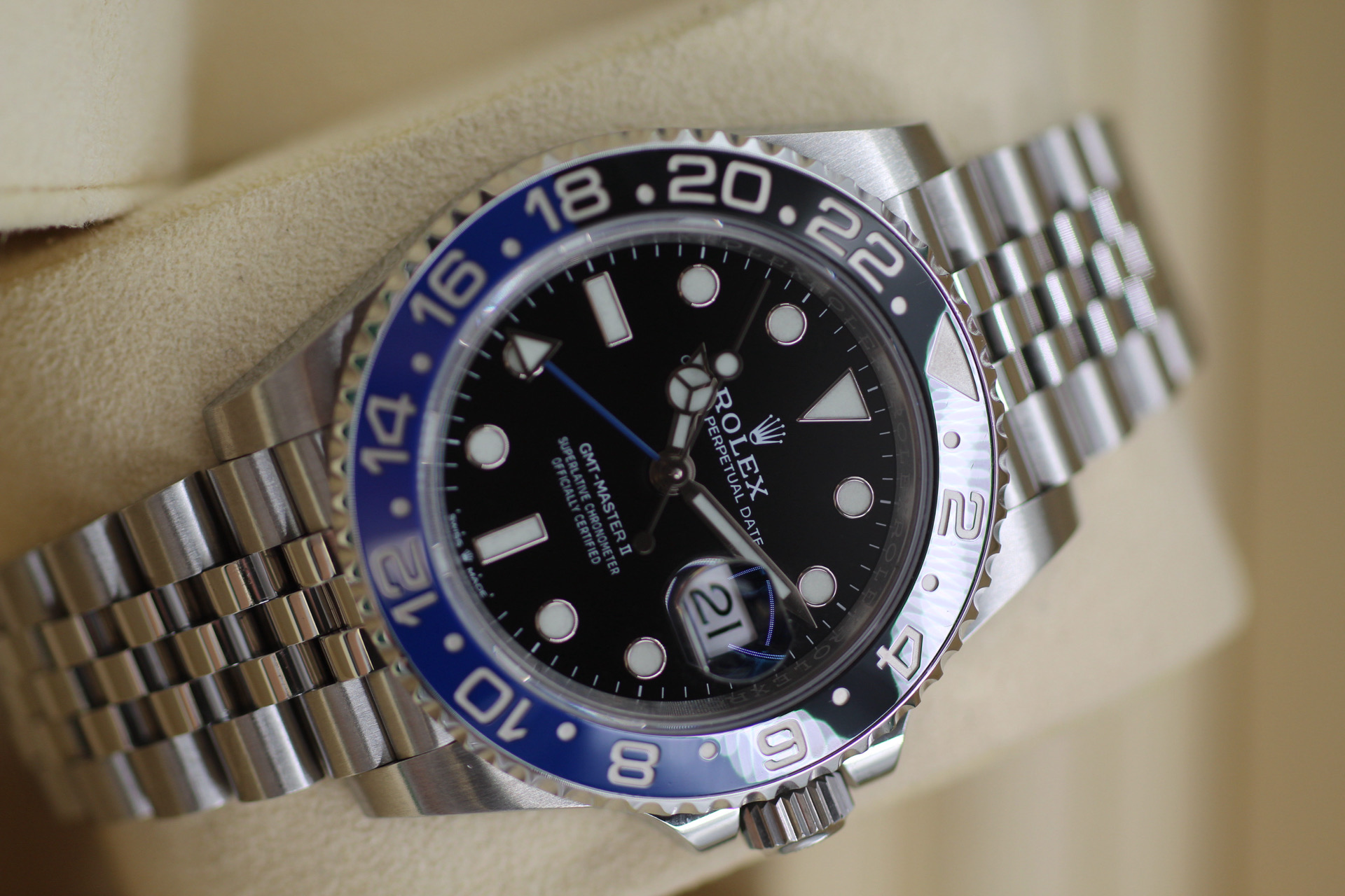 Rolex GMT Master II Batgirl 126710BLNR