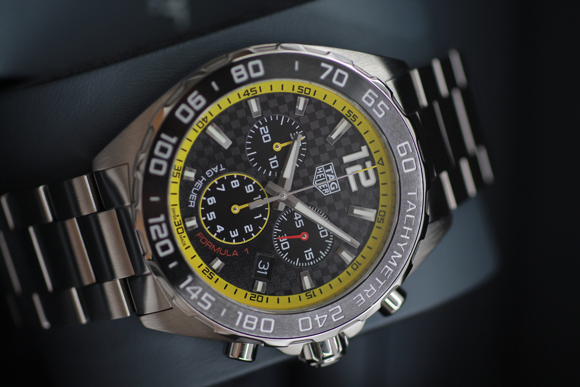 TAG Heuer Formula 1 Chronograph Carbon 43mm CAZ101AC