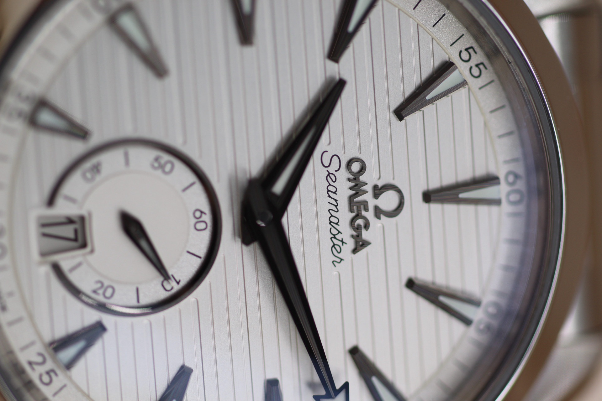 Omega Aqua Terra 150m Small Seconds 41mm 220.10.41.21.02.002