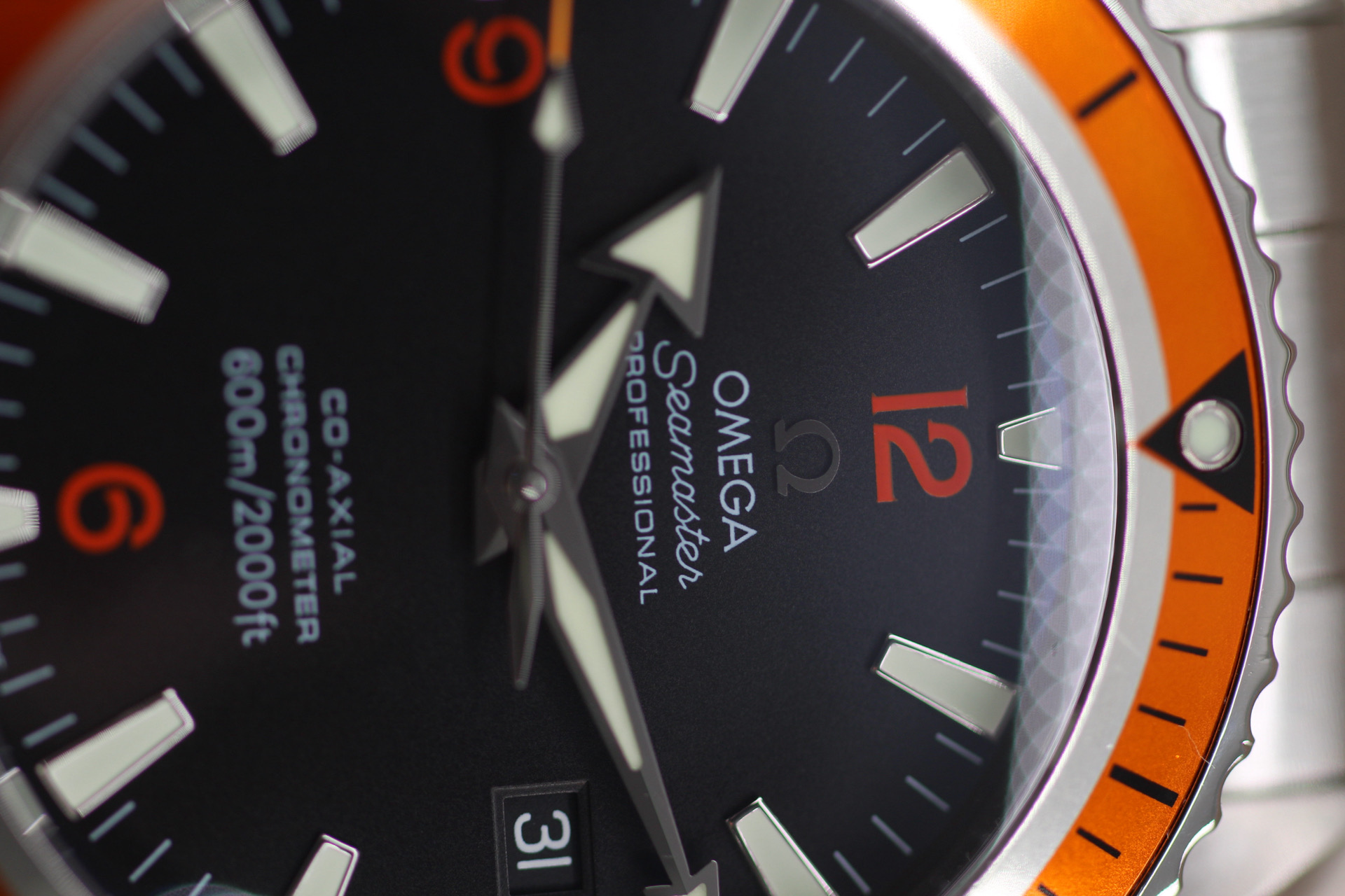 Omega Seamaster Planet Ocean 600m Orange 45mm 2208.50