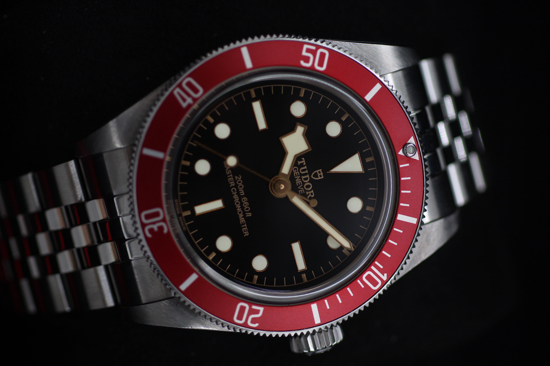 Tudor Black Bay 41 Burgundy M7941A1A0RU